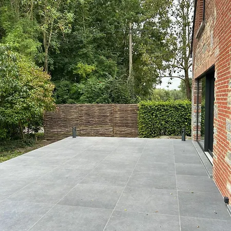 Escape In A Charming House Сasa de vacaciones